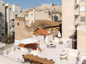 Acropolis Heights at the foot of the Parthenon